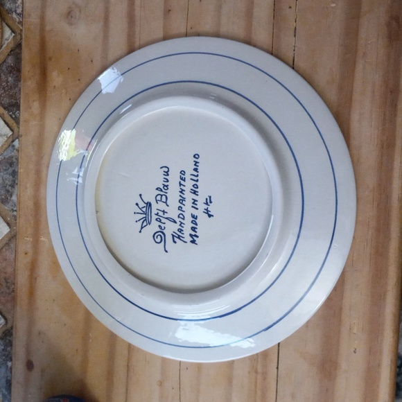 DELFT BLUE BLAUW WINDMILL BLUE AND WHITE HANDPAINTED WALL PLATE - Picture 2 of 2